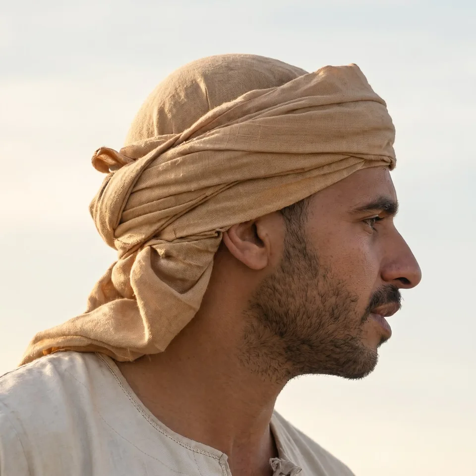 Texture after Detalia: fabric and beard